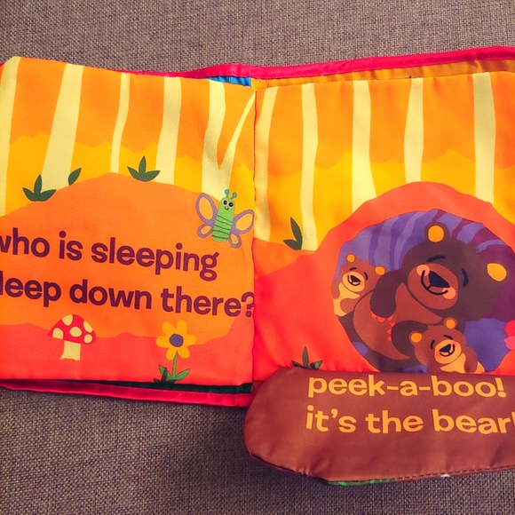 Lamaze peek a boo baby's colorful book 6m+ - Picture 7 of 7